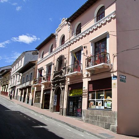 Hotel Huasi Continental Quito Exterior photo